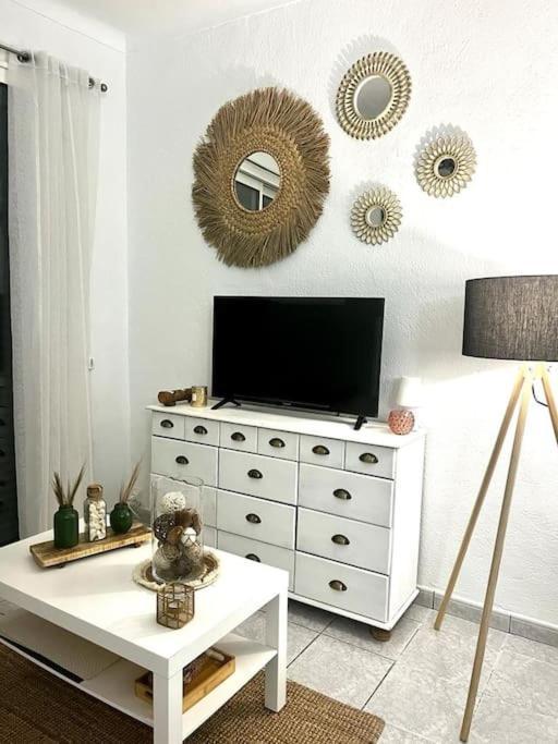 Appartement 20 Mts Plage, Pl Mediterranee, Vue Mer Parking Canet-en-Roussillon Bagian luar foto